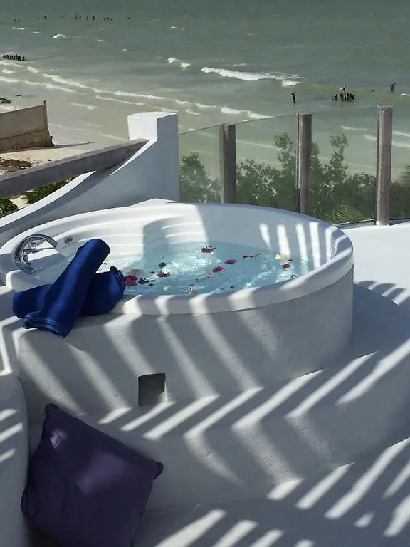 ホテルCasa Mediterraneo ホルボックス島 0*,